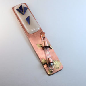Mezuzah Copper Case with Fused Glass Shin and Fused Glass Accent 7″ Long for Hanukkah, Weddings, Anniversaries, Bar Bat Mitzvahs and Housewarmings.